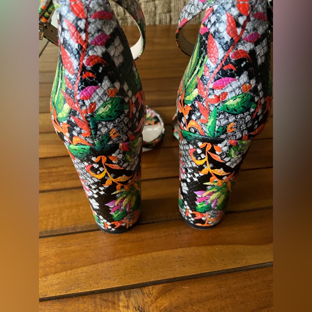 Sam Edelman Yaro-Strap Heel Floral Sandals - Picture 4 of 10